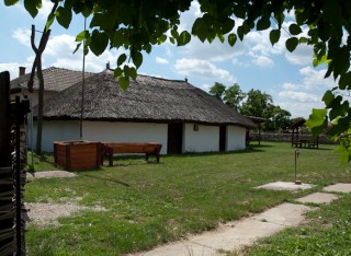 Tüzelős-ól