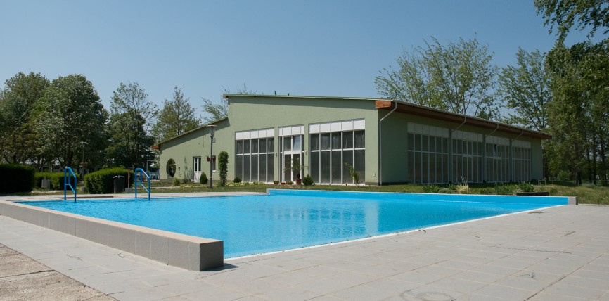 Termálstrand nyitva tartása az őszi szünidőben