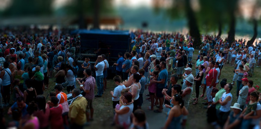 Tisza-parti rendezvénytér