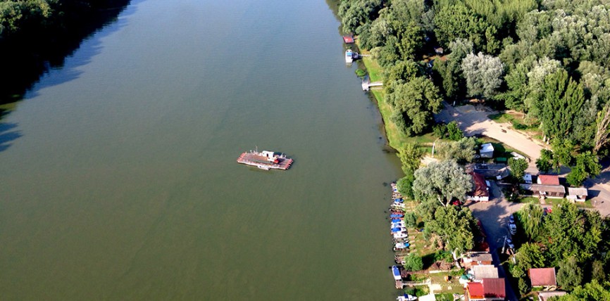Tiszacsege Rév